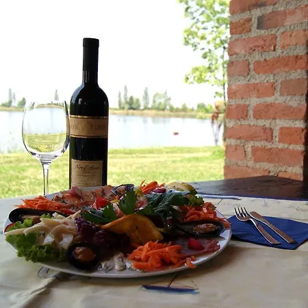 Venkovský dům Ai Due Laghi Gambulaga