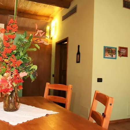 Ai Due Laghi Venkovský dům *