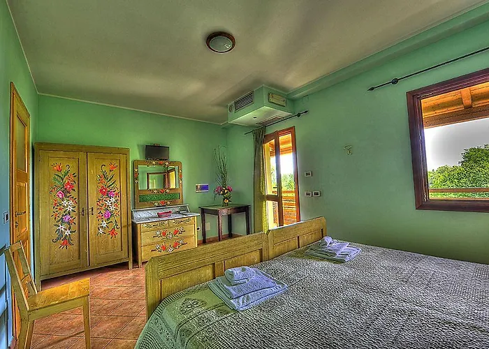 Ai Due Laghi Landhaus *